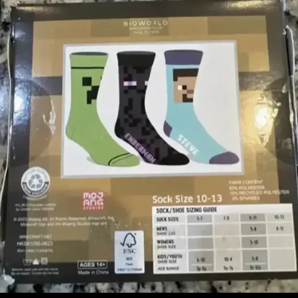 Bioworld Minecraft Character Socks - Green, Black, Blue